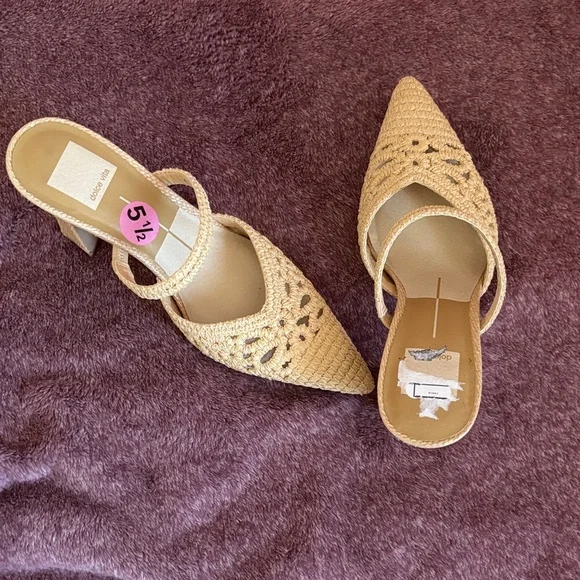 Dolce Vita Beige Woven Pointed Mules - Picture 3 of 3